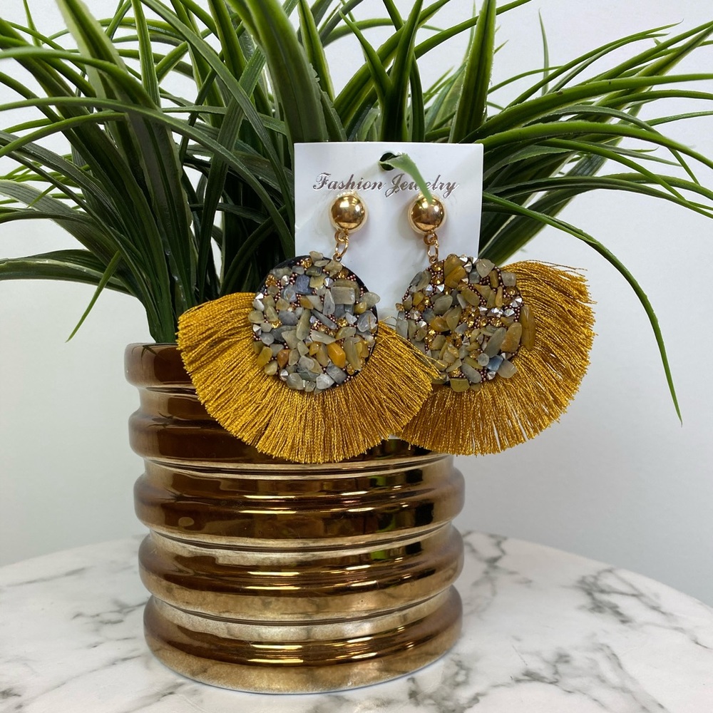 ‼️ Mustard Olive Blue Stone Diamond Fan Earrings - Picture 5 of 8